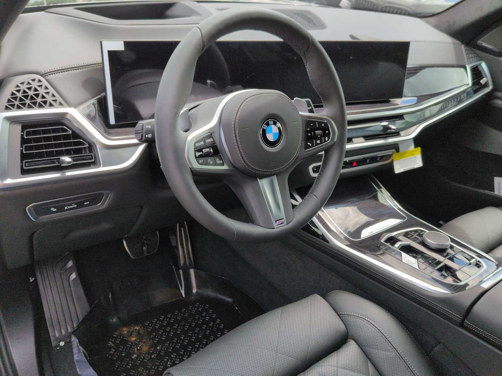 Used 2027 BMW X7 xDrive40i w/ M Sport Package AWD/4WD image 10