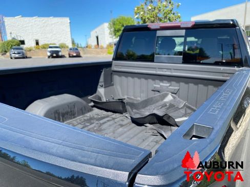 Used 2019 Chevrolet Silverado 1500 RST AWD/4WD image 11