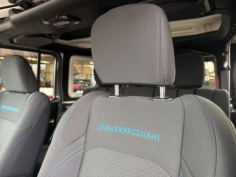 Used 2022 Jeep Wrangler Unlimited Rubicon 4xe w/ Cold Weather Group image 17