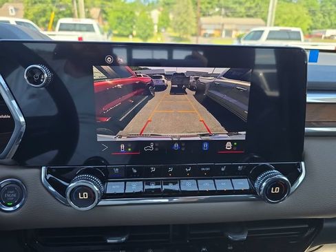 New 2026 GMC Canyon Denali AWD/4WD image 16