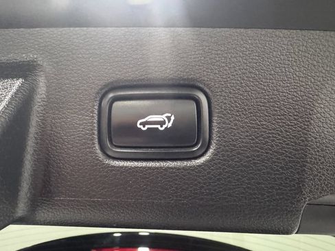 Used 2022 Kia Telluride SX AWD/4WD image 36
