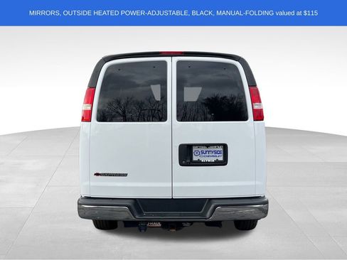 Used 2018 Chevrolet Express 2500 LT w/ LT Preferred Equipment Group image 4