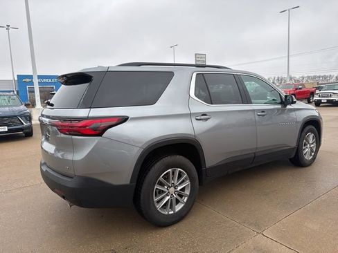 Used 2023 Chevrolet Traverse LT w/ LPO, Floor Liner Package image 3