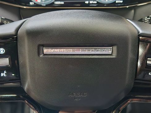 Used 2024 Land Rover Range Rover Evoque Dynamic SE AWD/4WD image 48