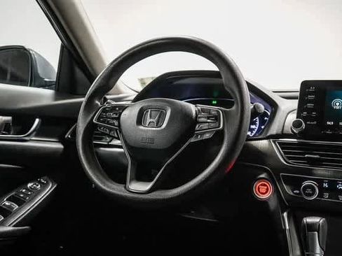 Used 2019 Honda Accord LX image 15