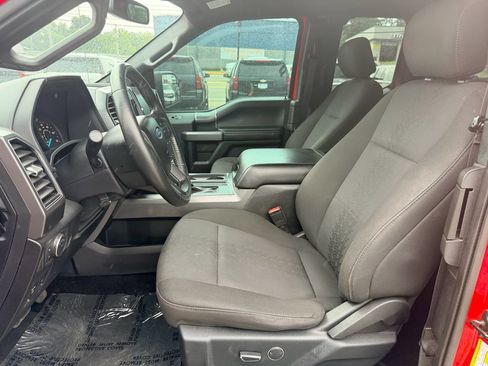 Used 2018 Ford F150 XLT w/ Equipment Group 301A Mid AWD/4WD image 12