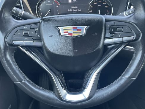 Used 2024 Cadillac XT6 Premium Luxury w/ LPO, Floor Liner Package AWD/4WD image 10
