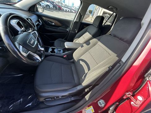 Used 2020 GMC Terrain SLE w/ Driver Convenience Package image 11