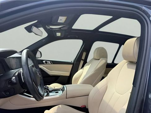 Used 2020 BMW X5 xDrive40i w/ Premium Package AWD/4WD image 16