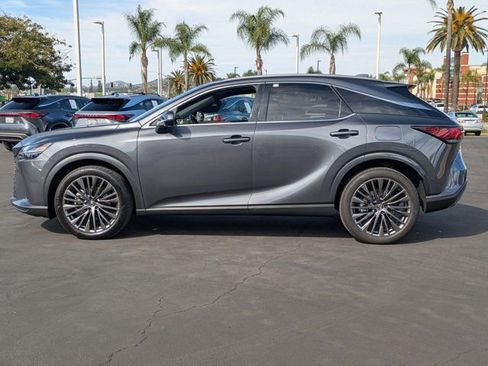 Used 2025 Lexus RX 450h AWD w/ Convenience Package image 8