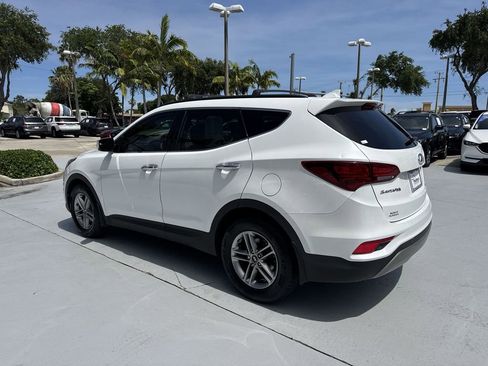 Used 2018 Hyundai Santa Fe Sport w/ 2.4L Value Package 02 FWD image 12