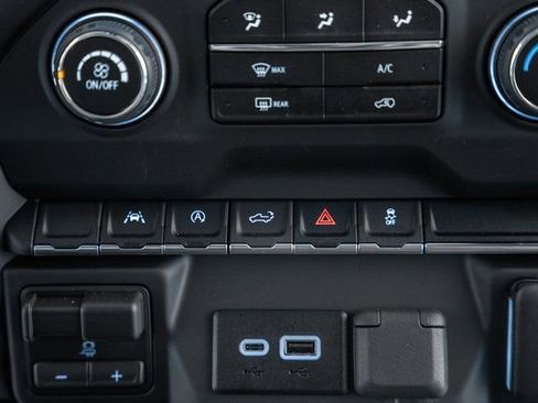 New 2026 Chevrolet Silverado 1500 Custom image 26