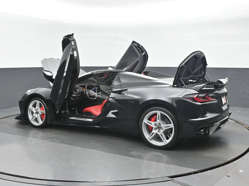 Used 2024 Chevrolet Corvette Stingray Convertible w/ 1LT RWD image 38