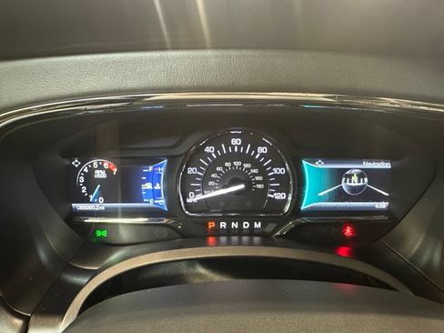Used 2017 Lincoln Navigator L Reserve AWD/4WD image 8