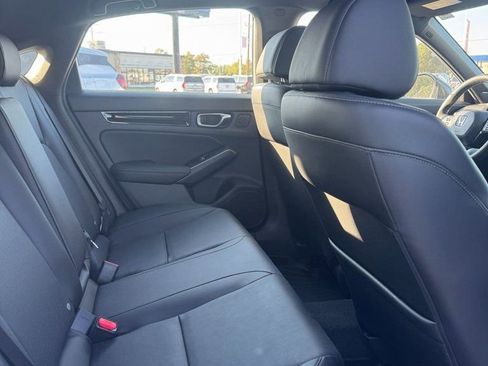 Used 2025 Honda Civic Sport Touring image 17