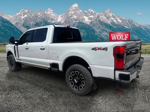 Used 2025 Ford F350 Platinum AWD/4WD image 7