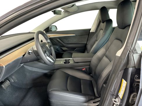 Certified 2023 Tesla Model 3 Standard Range RWD image 9