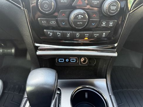 Used 2020 Jeep Grand Cherokee Limited X image 29