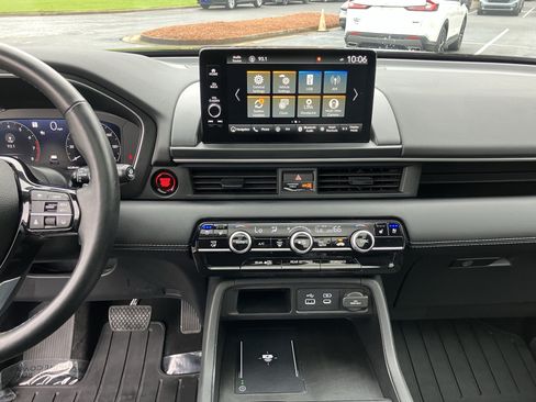 Certified 2024 Honda Pilot Elite image 25