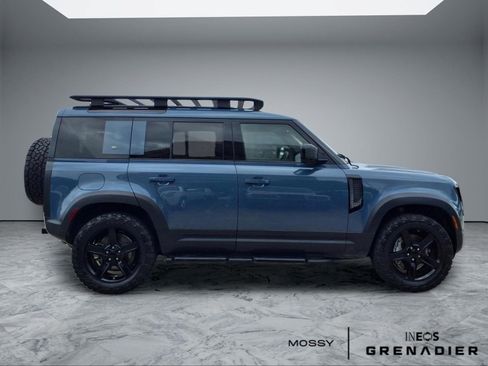 Used 2020 Land Rover Defender 110 SE AWD/4WD image 8