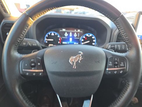 Used 2023 Ford Bronco Sport Badlands image 44