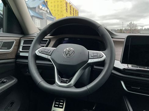 New 2026 Volkswagen Atlas SEL Premium R-Line image 23