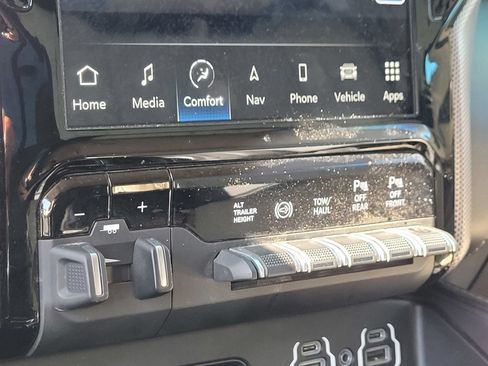 Used 2022 RAM 3500 Limited AWD/4WD image 21