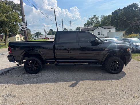 Used 2022 RAM 2500 Laramie w/ Night Edition AWD/4WD image 7