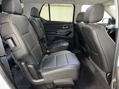 Used 2019 Chevrolet Traverse Premier w/ Redline Edition image 23