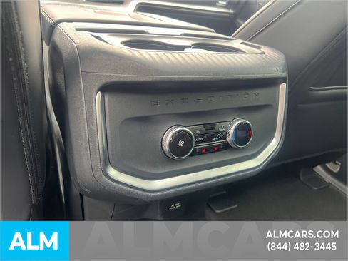 Certified 2025 Ford Expedition Platinum AWD/4WD image 29