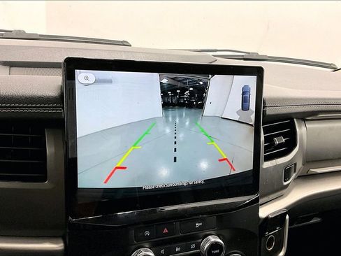 Used 2023 Ford Expedition XLT RWD image 27