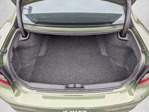 Used 2023 Dodge Charger SXT image 7