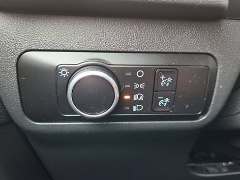 Used 2025 Ford Escape ST-Line FWD image 25