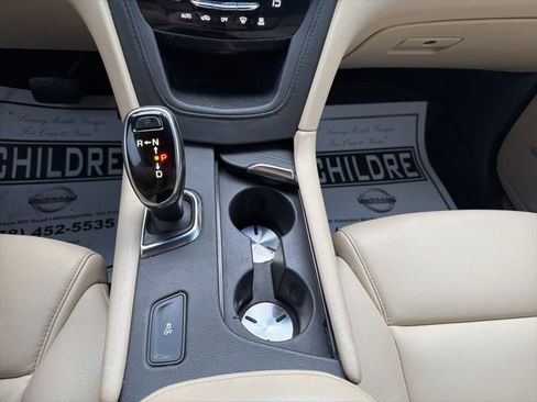 Used 2019 Cadillac XT5 FWD image 26