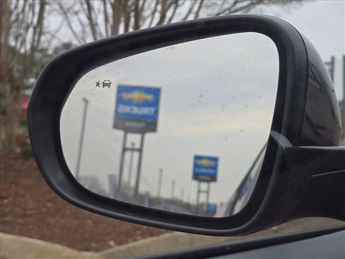 New 2026 Chevrolet Trax RS w/ Driver Confidence Package image 28