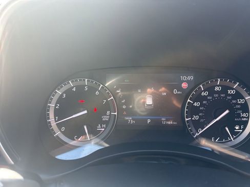 Used 2021 Toyota Highlander Platinum image 3