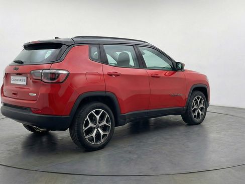 Used 2025 Jeep Compass Limited AWD/4WD image 9
