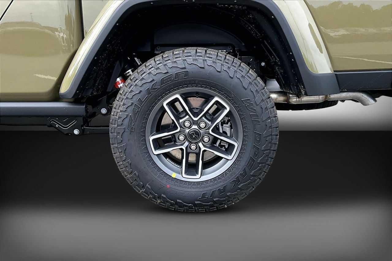 New 2026 Jeep Gladiator Mojave AWD/4WD image 28