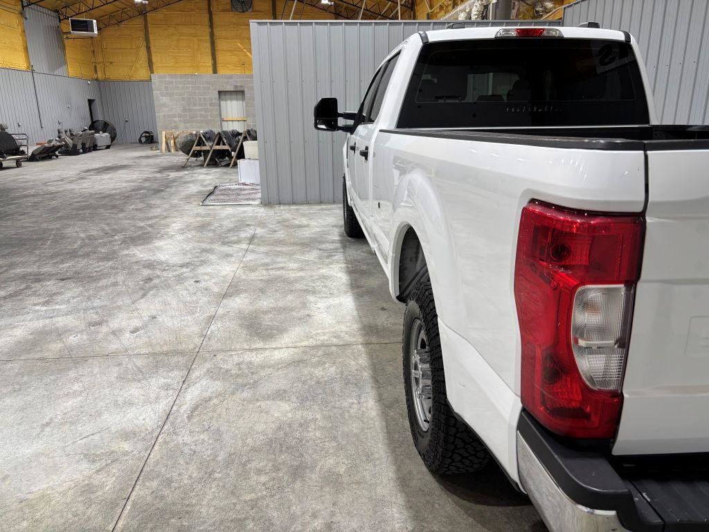 Used 2022 Ford F250 XL w/ Power Equipment Group RWD image 9