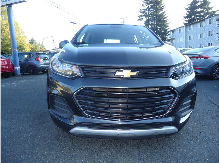 Used 2020 Chevrolet Trax LS FWD image 3