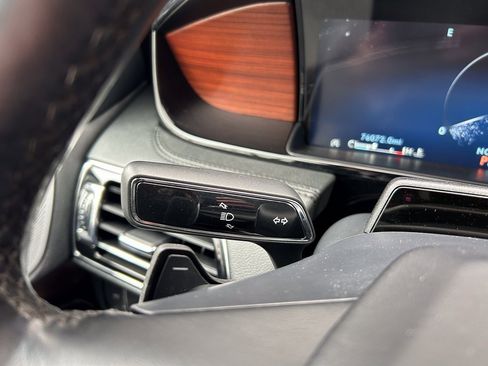 Used 2022 Lincoln Navigator L Reserve image 32