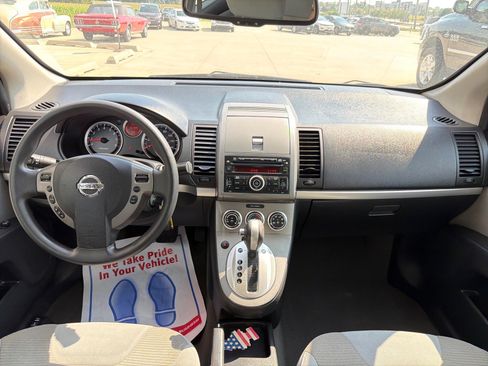 Used 2012 Nissan Sentra 2.0 S FWD image 22