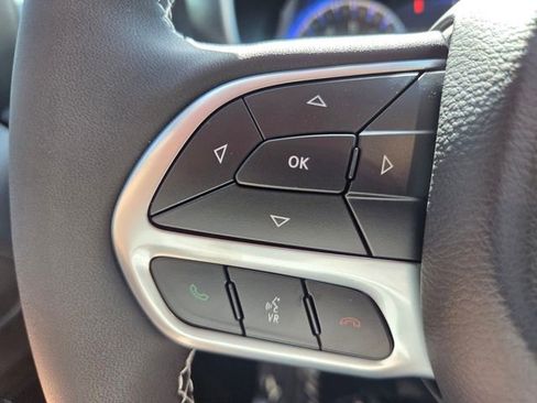 New 2026 Chrysler Pacifica Select FWD image 28