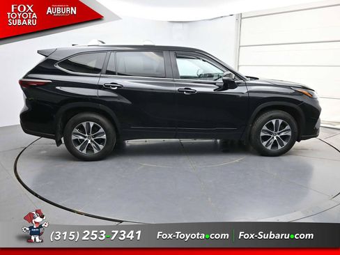 Used 2026 Toyota Highlander XLE AWD/4WD image 18