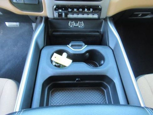 Used 2020 RAM 3500 Big Horn w/ Level 2 Equipment Group image 22