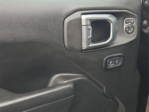 Used 2022 Jeep Gladiator Sport AWD/4WD image 22