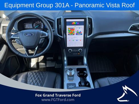 Certified 2024 Ford Edge Titanium w/ Equipment Group 301A AWD/4WD image 2