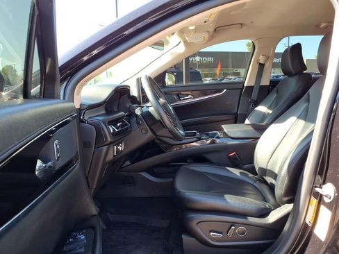 Used 2023 Lincoln Nautilus AWD w/ Premium Package image 16