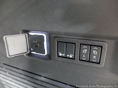 New 2026 Chevrolet Tahoe LT w/ Comfort Package image 22