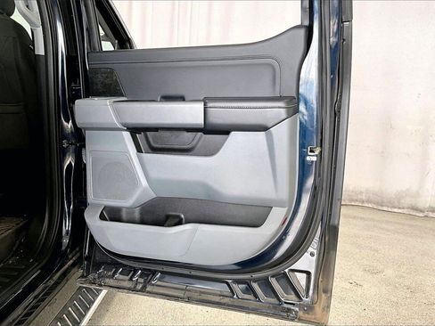 Used 2022 Ford F150 XLT w/ Equipment Group 302A High image 23